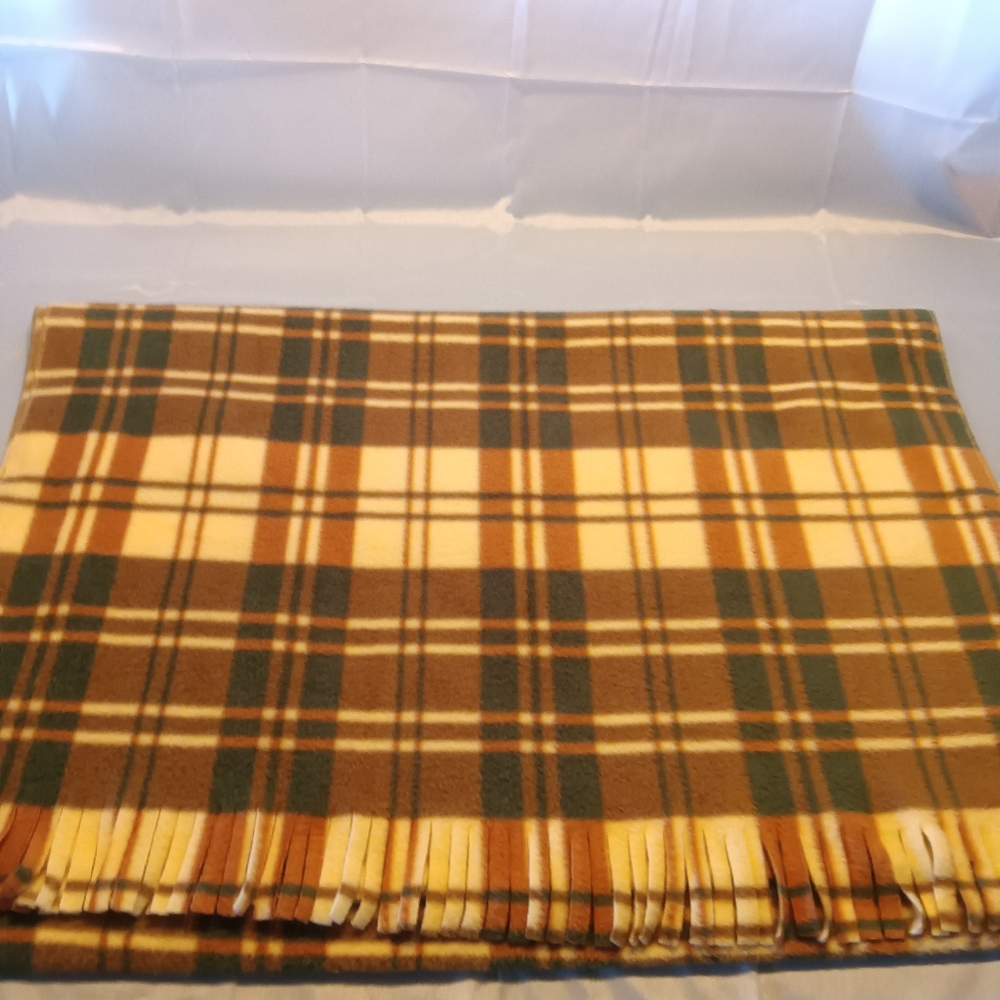 Shawl - Picture 5 of 5